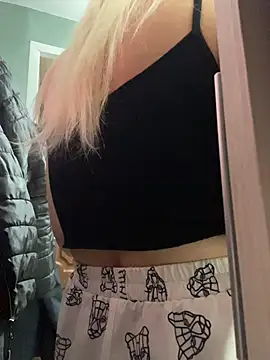 MerlinDaven Live XXX chat