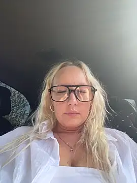 MerlinDave live XXX chat