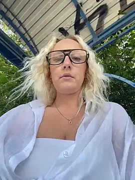 MerlinDave Chat XXX live