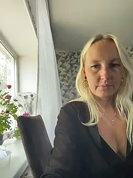 MerlinDave's Live XXX Chat