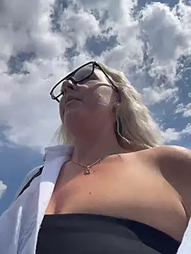 MerlinDave Live XXX-chat