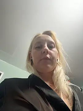 MerlinDave Chat XXX live