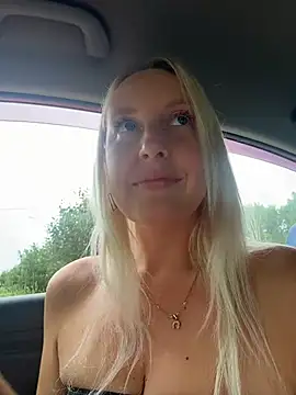 Chatroom XXX en direct de MerlinDave