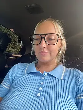 MerlinDave Show in webcam