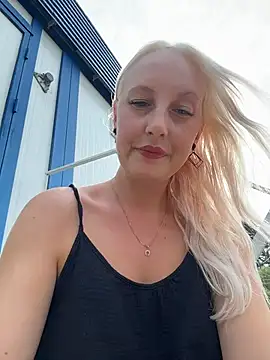 MerlinDave's Live XXX Chat