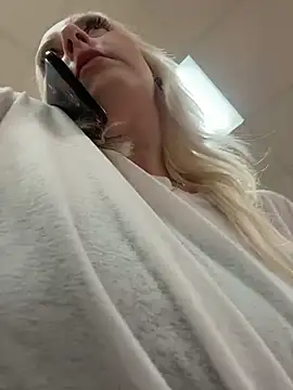 Chat XXX ao vivo de MerlinDave