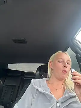MerlinDave Show in webcam