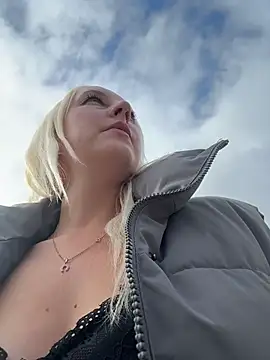 Chatroom XXX en direct de MerlinDave