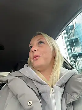 MerlinDave Live XXX-Chat