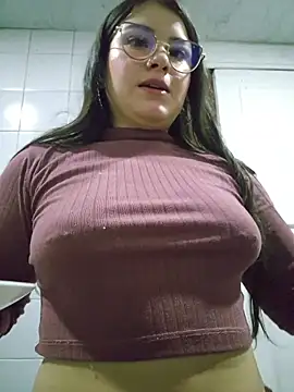 juli05star20's Live XXX Chat