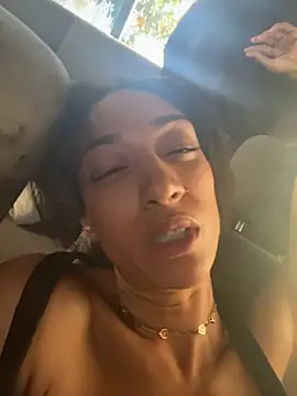 starrynikki's Live XXX Chat