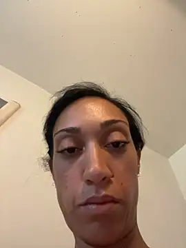 starrynikki's Webcam Show