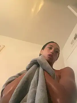 starrynikki's Webcam Show