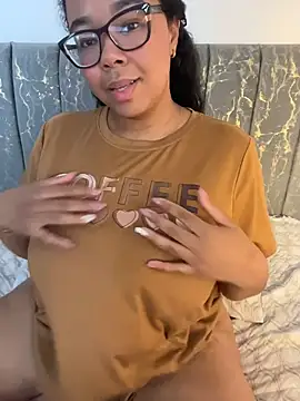 XMara's Webcam Show