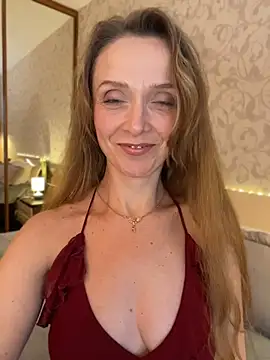 Lady_Taty Adlı Modelin Canlı XXX Sohbeti
