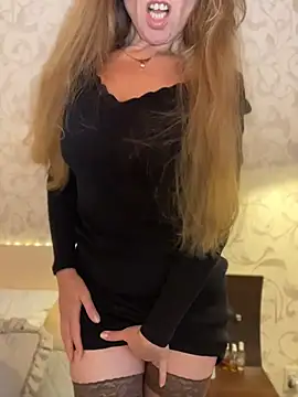 Lady_Taty Adlı Modelin Canlı XXX Sohbeti