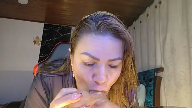 wandarubio's Live XXX Chat