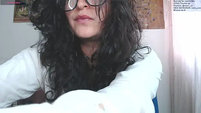 Chat XXX en directo de Marci_owo