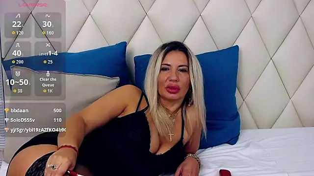 GinaBear Webcam show