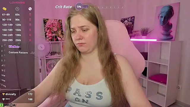 Chatroom XXX en direct de Megan_Violer