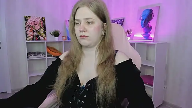 צ'אט XXX בשידור חי של Megan_Violer