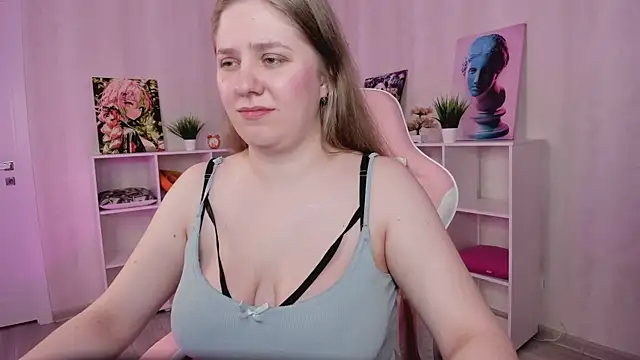 צ'אט XXX בשידור חי של Megan_Violer