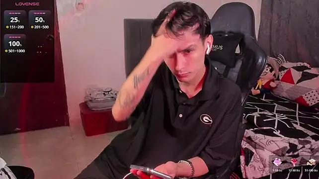 cute_diego_ 网络视讯表演