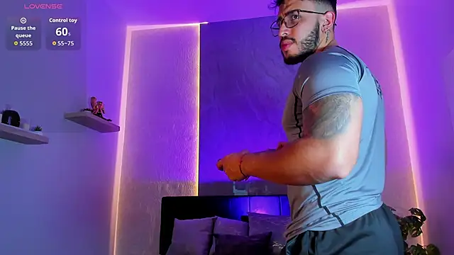 عرض كام Liam_Kleiin