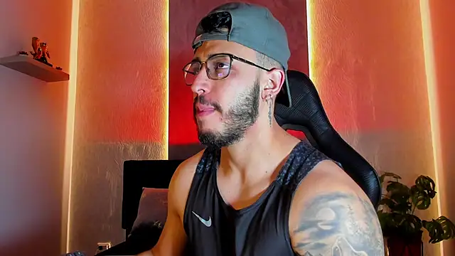 Liam_Kleiin Adlı Modelin Web Kamerası Şovu