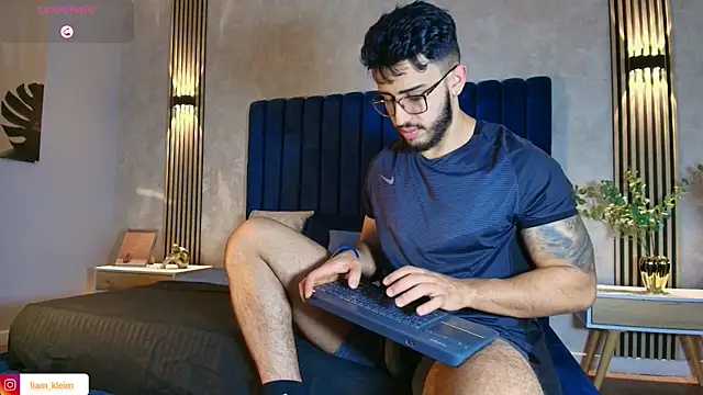 Webkamerová show Liam_Kleiin