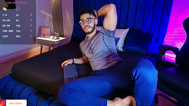 عرض كام Liam_Kleiin