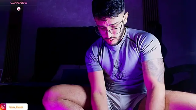Liam_Kleiin Show Webcam