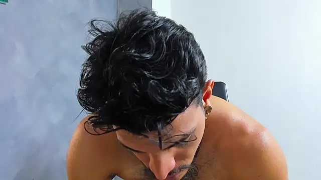 JuanBlade 在線直播表演