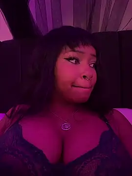 XXX chat uživo modela venusfairys