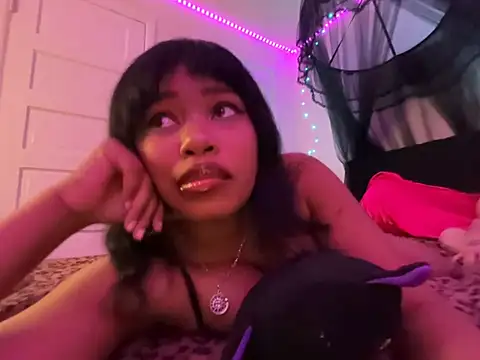 Chat +18 de venusfairys ao vivo