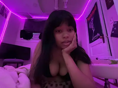 Show modela venusfairys na web-kameri