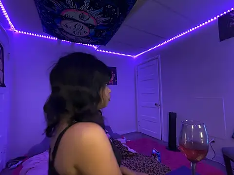 venusfairys Adlı Modelin Web Kamerası Şovu