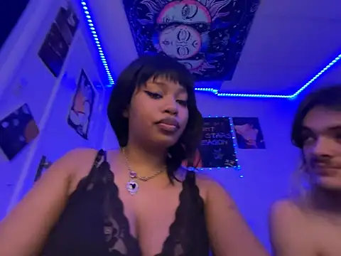 Show modela venusfairys na web-kameri
