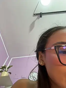 amira_cute2 live XXX chat