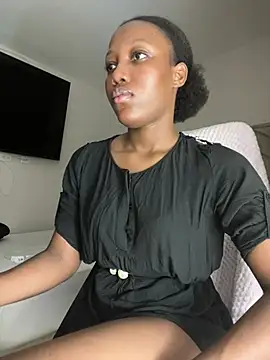 LaylaQueen0_'s Live XXX Chat