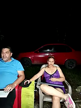 Show de hotandfierylatinos2023 na webcam