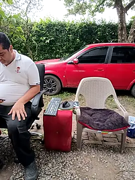 Pertunjukan Kamera Web hotandfierylatinos2023