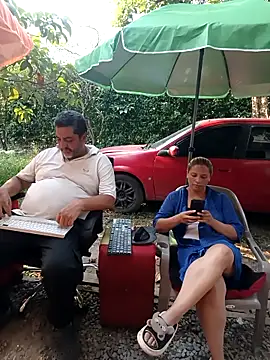 Show modela hotandfierylatinos2023 na web-kameri