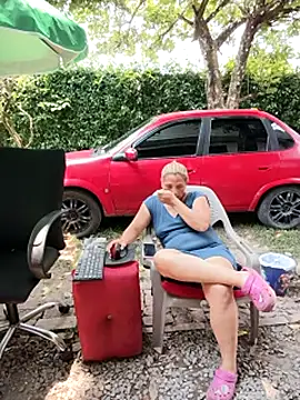 hotandfierylatinos2023 Show Webcam