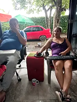 hotandfierylatinos2023 Show Webcam