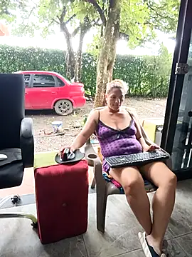 hotandfierylatinos2023's Webcam Show