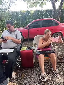 Show de hotandfierylatinos2023 na webcam