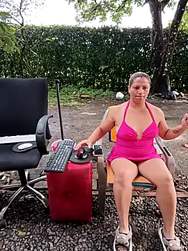 Webkamerová show hotandfierylatinos2023