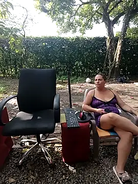 Show de hotandfierylatinos2023 na webcam