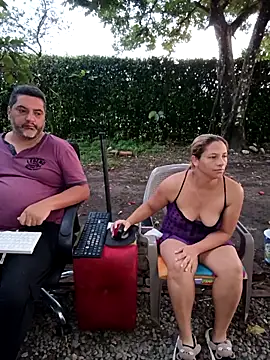 hotandfierylatinos2023 Pertunjukan Webcam